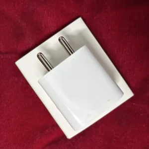 Charger - PowerSwift 20W Adaptor (Compatible with Apple Phones)